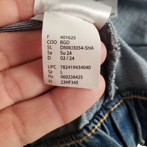 Nine West Blue Denim Jacket. LG - Picture 6 of 11